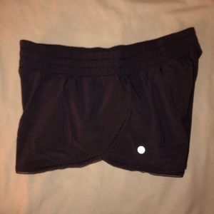 Lululemon running shorts deep purple size 8